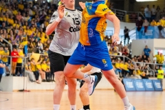 F4_Xuvenil2_Tui-448