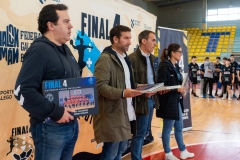 Final_4_Tui-210